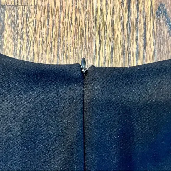 2Hearts Black Midi Dress Flared Sleeves Chic Ruffles Women's Size Medium - Picture 5 of 5